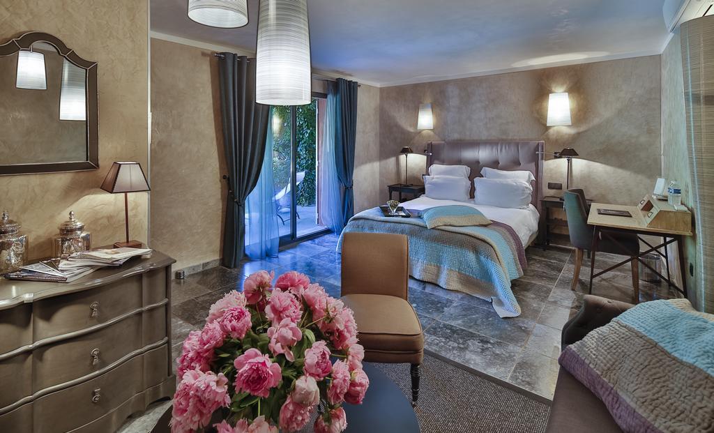 Hostellerie Les Gorges De Pennafort Callas Δωμάτιο φωτογραφία