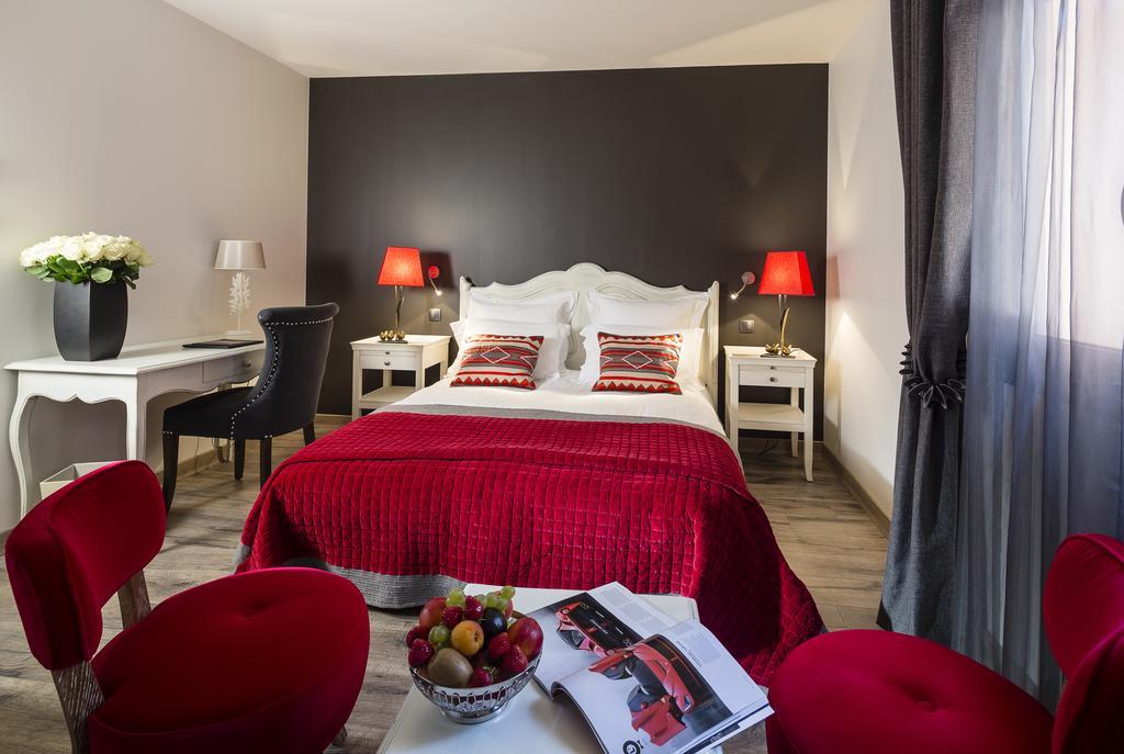 Hostellerie Les Gorges De Pennafort Callas Δωμάτιο φωτογραφία