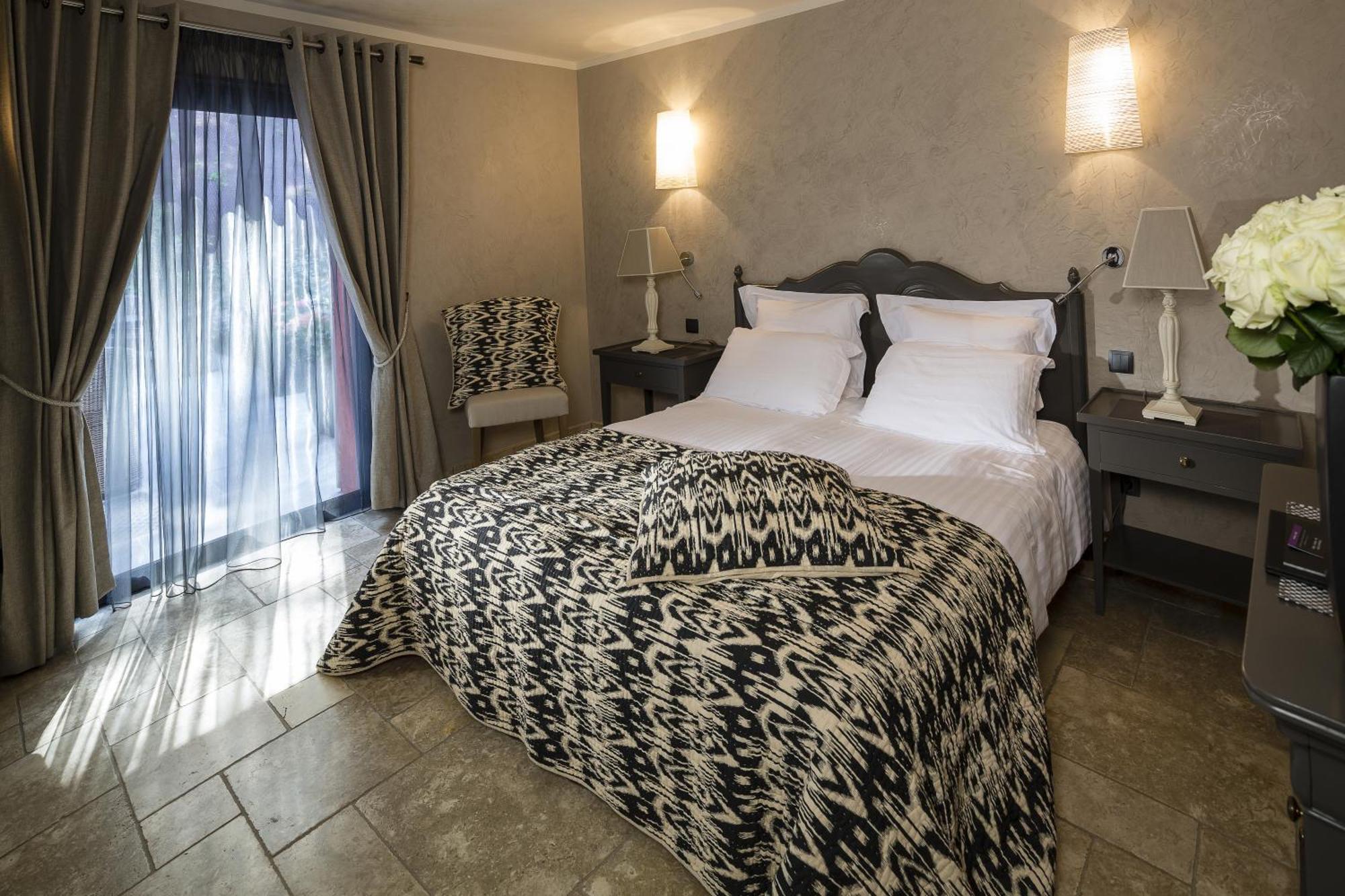 Hostellerie Les Gorges De Pennafort Callas Δωμάτιο φωτογραφία
